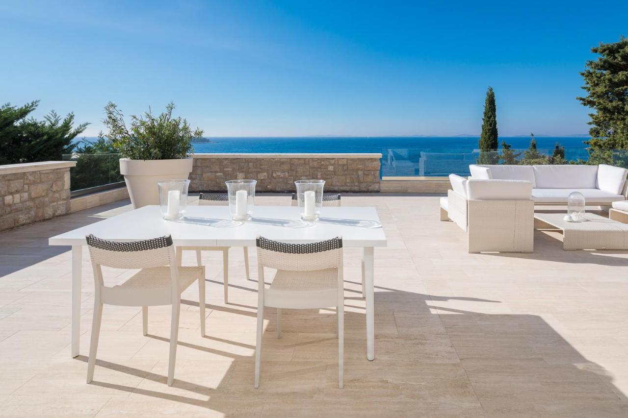 Luxury Seafront Villa Primosten Glamour With Private Pool, Sauna And Gym At The Beach In Primošten Buitenkant foto