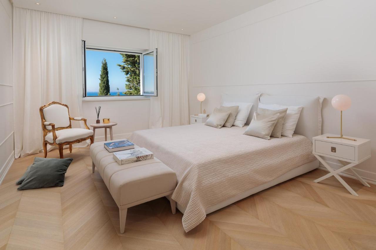 Luxury Seafront Villa Primosten Glamour With Private Pool, Sauna And Gym At The Beach In Primošten Buitenkant foto
