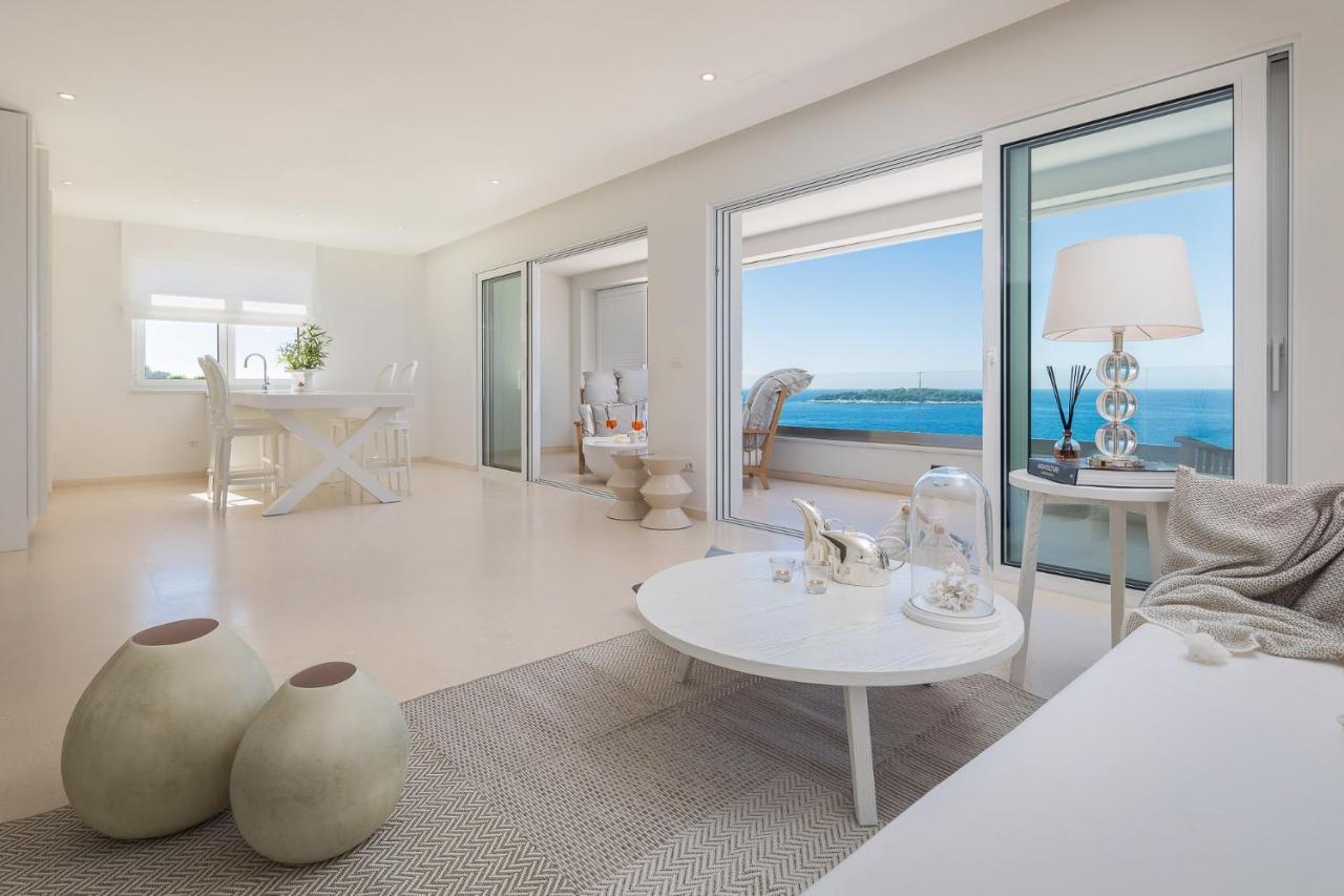 Luxury Seafront Villa Primosten Glamour With Private Pool, Sauna And Gym At The Beach In Primošten Buitenkant foto