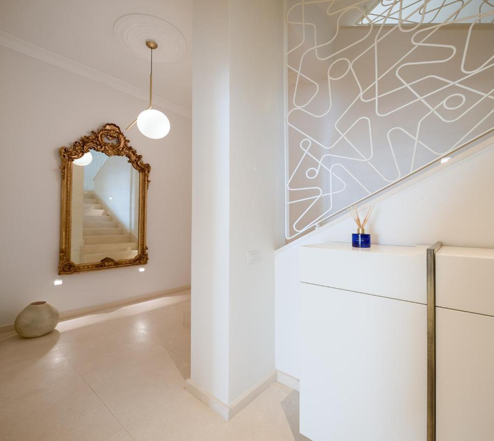 Luxury Seafront Villa Primosten Glamour With Private Pool, Sauna And Gym At The Beach In Primošten Buitenkant foto